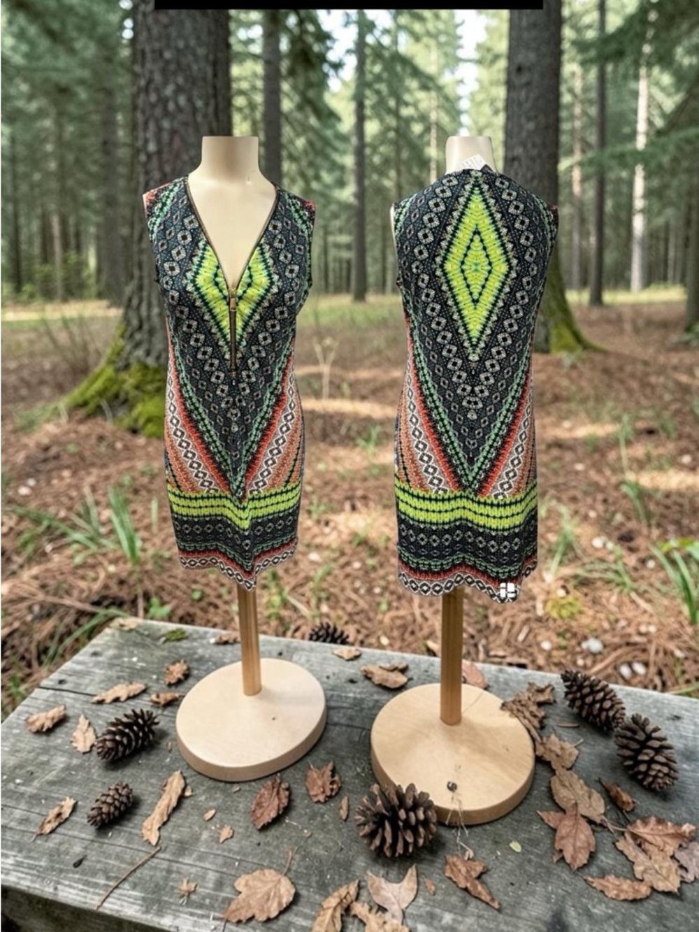 /UserChelsea & Theodore,Woman,Dress Summer,Multicolor,Size S,Sleeveless,V Neck.!